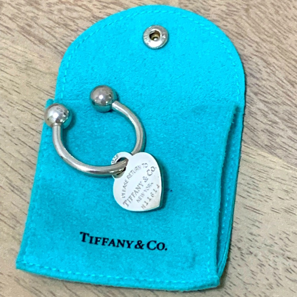 Genuine Tiffany & Co 2001 key ring